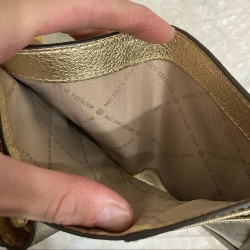 Michael kors gold leather wallet